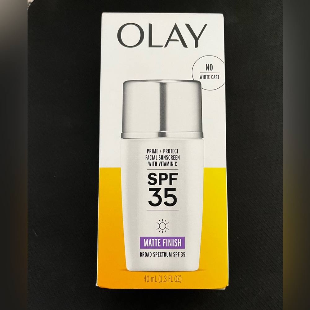 Olay Prime Protect Facial Sunscreen with vit c - new unopened. Spf 35